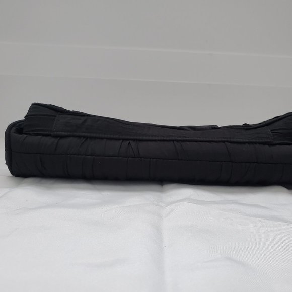 Pleated/Crinkled Satin Evening Wristlet Clutch Black Colour - Picture 7 of 11